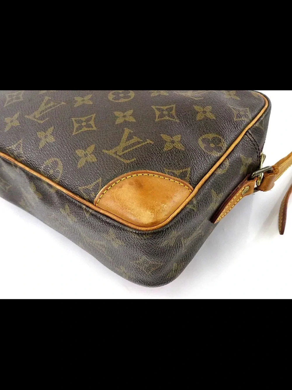 Louis Vuitton Monogram Canvas Messenger Bag with Tan Trim